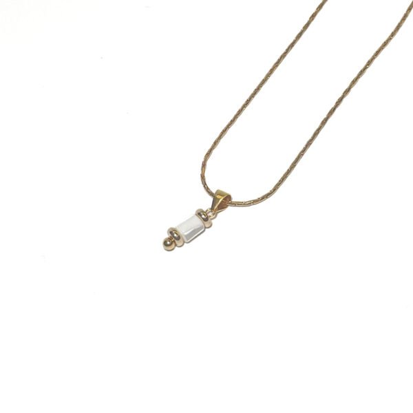 Mother-of-pearl Pendant Necklace